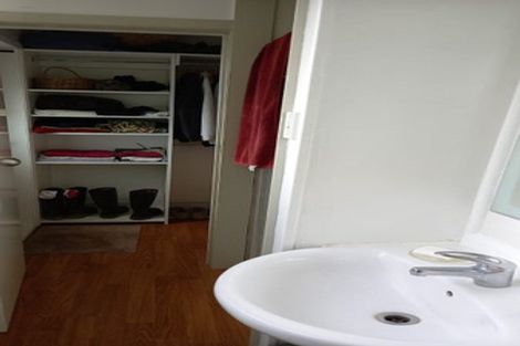 Photo of property in 70 Homebush Road, Khandallah, Wellington, 6035