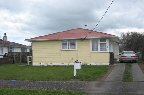 Photo of property in 62 Stuart Crescent, Masterton, 5810