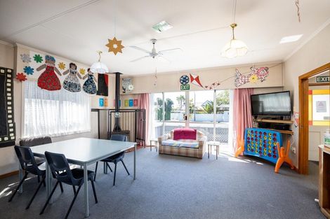 Photo of property in 429 Devon Street West, Lynmouth, New Plymouth, 4310