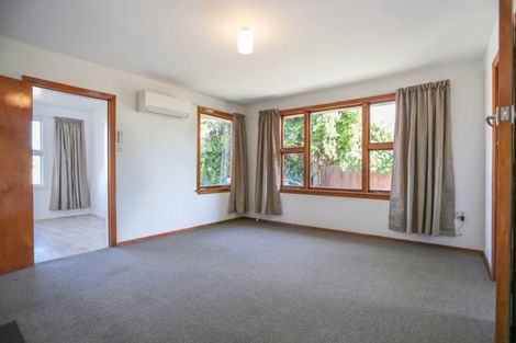 Photo of property in 10 Greenhurst Street, Sockburn, Christchurch, 8042