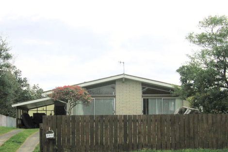Photo of property in 221 Dickson Road, Papamoa Beach, Papamoa, 3118