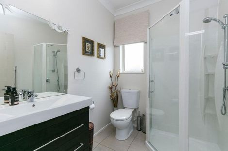 Photo of property in 24 Mauldeth Terrace, Churton Park, Wellington, 6037