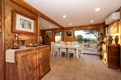 Photo of property in 191 Carter Road, Oratia, Auckland, 0604