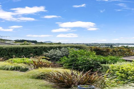 Photo of property in 11 Peregrine Place, Welcome Bay, Tauranga, 3112