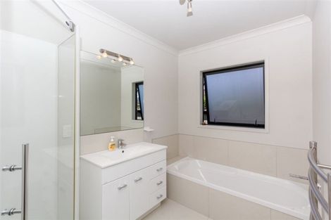 Photo of property in 24 Coby Sydney Drive, Bell Block, New Plymouth, 4312