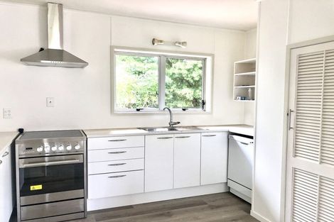 Photo of property in 16 Homestead Road, Manly, Whangaparaoa, 0930