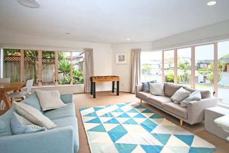 Photo of property in 10 Burn-murdoch Street, St Andrews, Hamilton, 3200