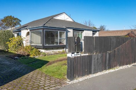 Photo of property in 1/48 Chipping Lane, Redwood, Christchurch, 8051