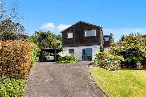 Photo of property in 27 Wychwood Crescent, Springfield, Rotorua, 3015