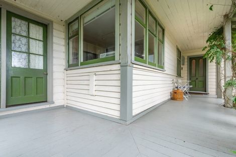 Photo of property in 27 Baroda Street, Khandallah, Wellington, 6035