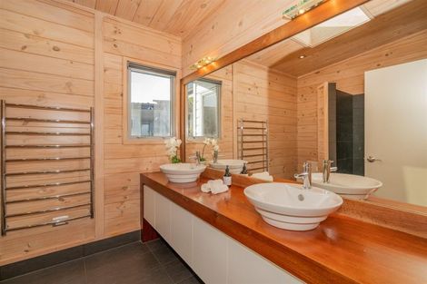 Photo of property in 9 Arawa Lane, Whitianga, 3510