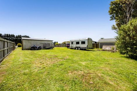 Photo of property in 13 Flint Road West, Stratford, 4332