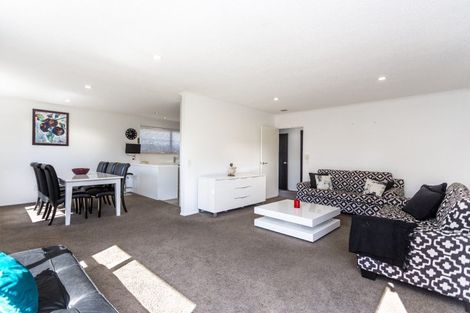 Photo of property in 1/31a Lansbury Avenue, Strowan, Christchurch, 8052