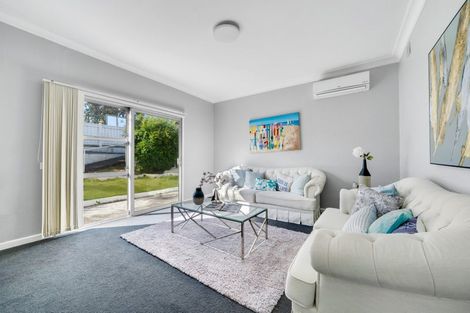 Photo of property in 1/30 Hillcrest Road, Papatoetoe, Auckland, 2025