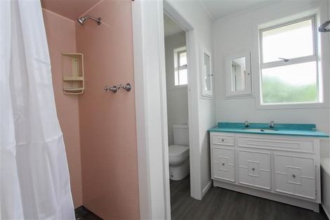 Photo of property in 16 Jeanette Street, Glenview, Hamilton, 3206