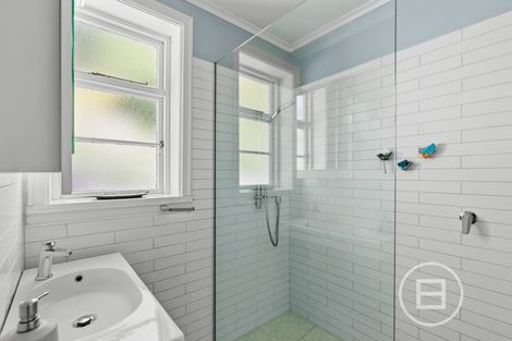 Photo of property in 116 Dyers Pass Road, Cashmere, Christchurch, 8022