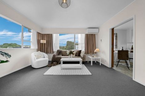 Photo of property in 1/1 Griffen Road, Mount Roskill, Auckland, 1041