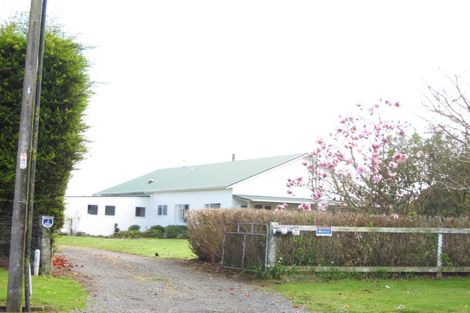 Photo of property in 46 Takiroa Street, Urenui, 4375