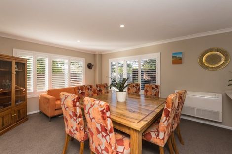 Photo of property in 2 Seclusion Lane, Parklands, Christchurch, 8083