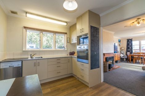 Photo of property in 106 Gilberthorpes Road, Hei Hei, Christchurch, 8042