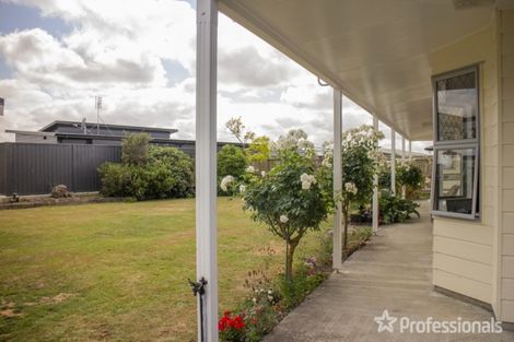Photo of property in 90 Solway Crescent, Solway, Masterton, 5810