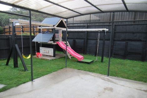 Photo of property in 109 Riverstone Drive, Riverstone Terraces, Upper Hutt, 5018