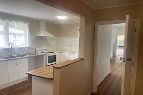 Photo of property in 22 Swansea Street, Cannons Creek, Porirua, 5024