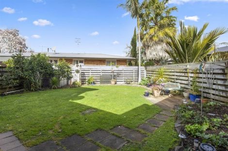 Photo of property in 2/18 Garden Place, Tauranga South, Tauranga, 3112