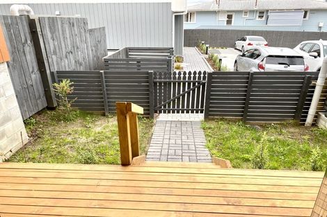 Photo of property in 8/6 Kereru Street, Henderson, Auckland, 0612