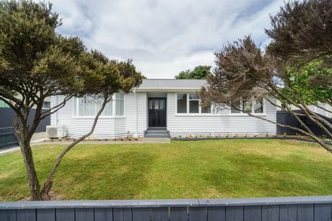 Photo of property in 6 Coventry Street, Highbury, Palmerston North, 4412