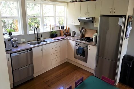 Photo of property in 44 Woodward Avenue, Mangere Bridge, Auckland, 2022