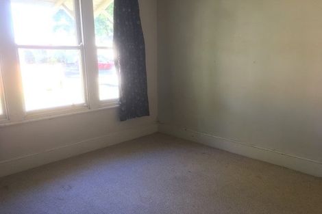 Photo of property in 5 Rolleston Street, Hokowhitu, Palmerston North, 4410