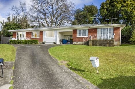 Photo of property in 1/1 Hatherlow Street, Glenfield, Auckland, 0629