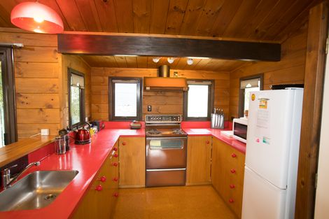 Photo of property in 32 Murray Place, Lake Tekapo, 7999