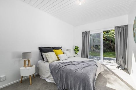 Photo of property in 33 Thomas Street, Stokes Valley, Lower Hutt, 5019