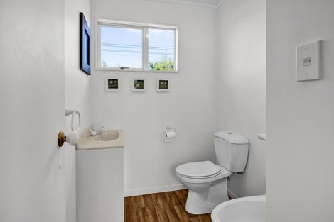 Photo of property in 12 Erin Street, Hawera, 4610