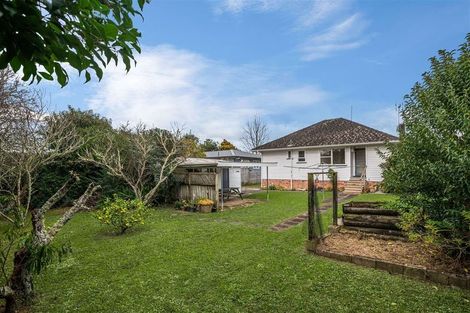 Photo of property in 46 Fairclough Road, Beach Haven, Auckland, 0626