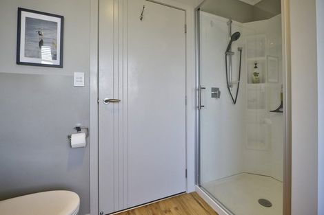 Photo of property in 2 Devon Lane, Carterton, 5713