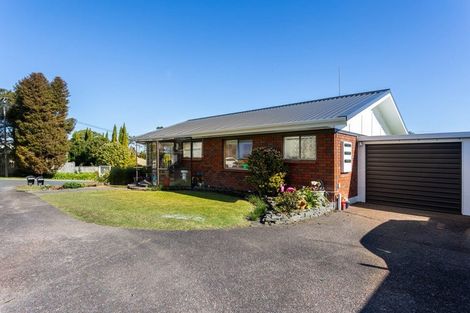 Photo of property in 1/7 Gerald Stokes Avenue, Helensville, 0800