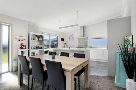 Photo of property in 13 Victoria Street, Richmond Heights, Taupo, 3330