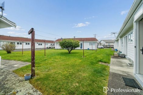 Photo of property in 1/1079 High Street, Taita, Lower Hutt, 5011