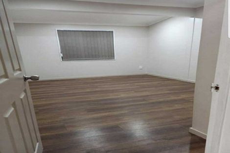 Photo of property in 232 Botany Road, Golflands, Auckland, 2013