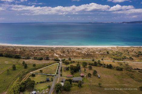 Photo of property in 8 White Rocks Rise, Kuaotunu, Whitianga, 3592