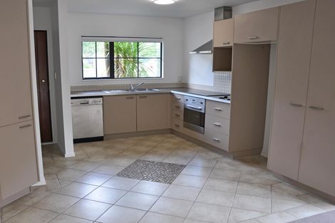 Photo of property in 8/41 The Avenue, Albany, Auckland, 0632