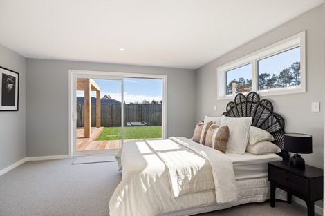 Photo of property in 27 Plover Avenue, Amberley, 7410