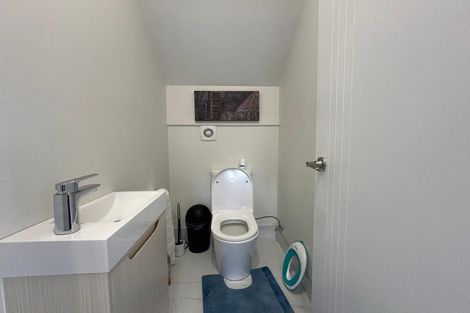 Photo of property in 18 Noia Way, Karaka, Papakura, 2113