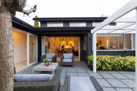 Photo of property in 64 Ihaka Street, Hokowhitu, Palmerston North, 4410