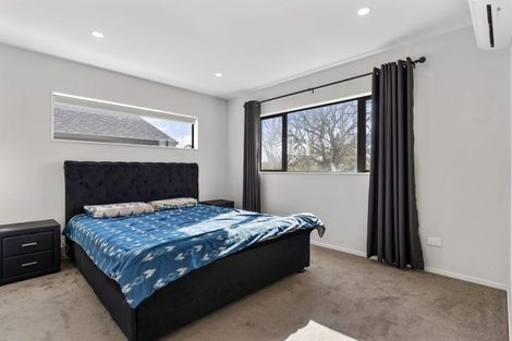 Photo of property in 86a Kelman Road, Kelston, Auckland, 0602