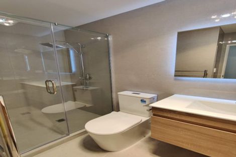 Photo of property in 15 Papatahi Lane, Flat Bush, Auckland, 2019