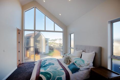 Photo of property in 6 Cara Avenue, Kumeu, 0810
